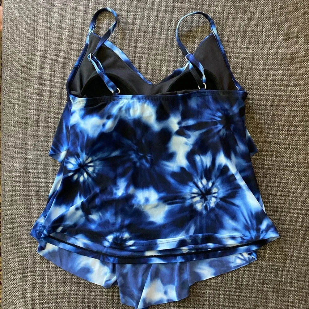 🌊 Blue Tie-Dye Tiered Swim Tankini Top by Aqua Green, Women's S (4-6)